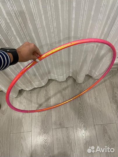 Обруч гимнастический