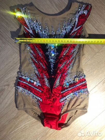 Купальник для художественной гимнастики 122