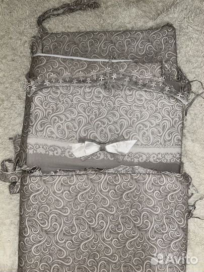 Бортики в кроватку