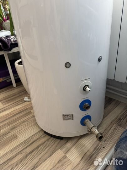 Бойлер водонагреватель электрический 200л