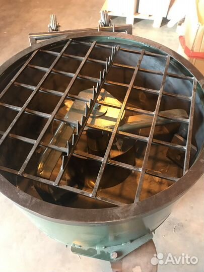 Бетоносметель принудительный, Полуручка сб - 120л