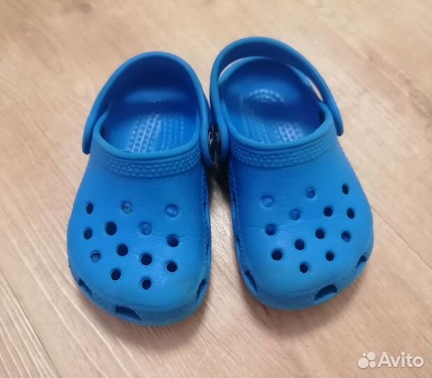 Crocs 4/5