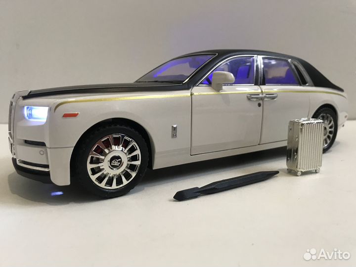 Коллекционная модель Rolls - Royce. 1-18. 1-20