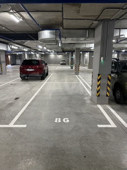 Машиноместо, 13 м²