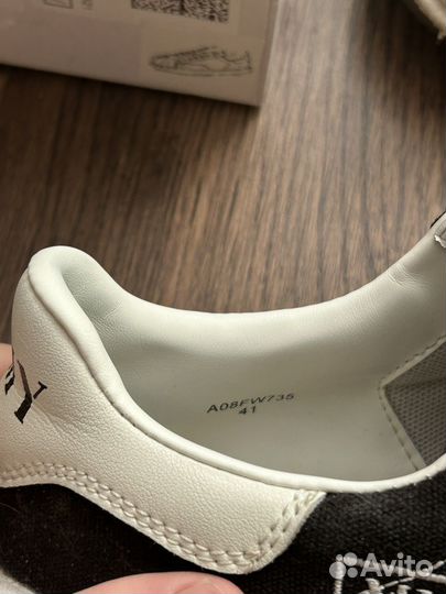 Maison mihara yasuhiro blakey