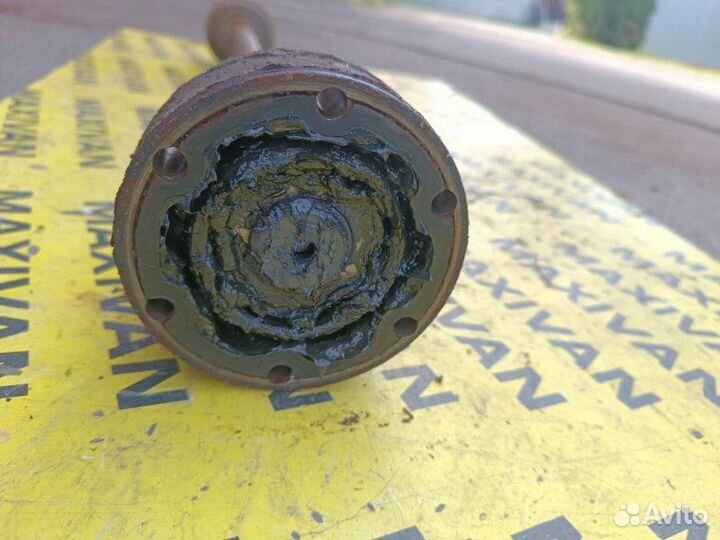 Привод (полуось) задний левый Skoda Yeti 5L 2.0