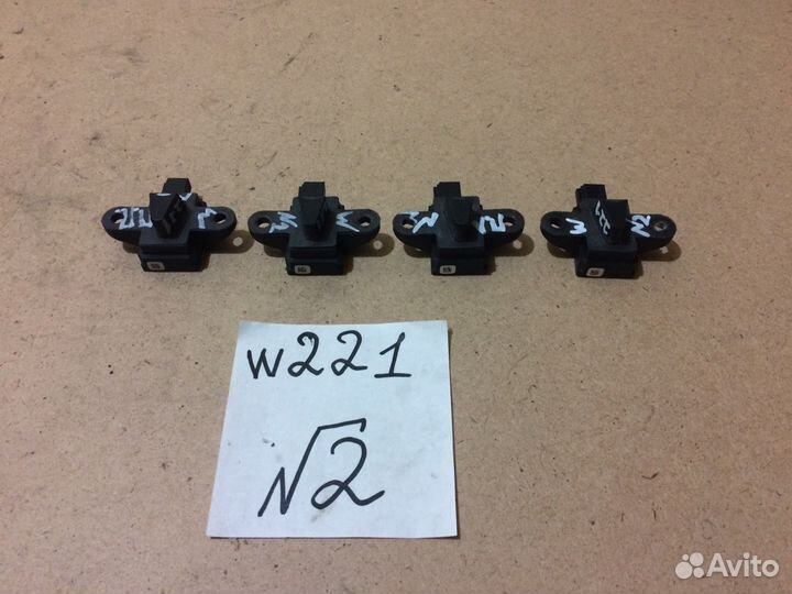 Датчик AIR BAG двери Mercedes W221