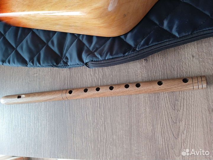 Пандури грузинский.Без шпона Из цельного дереваН