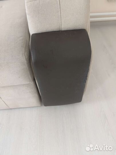 Угловой диван