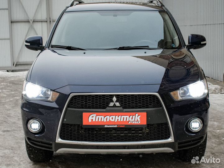 Mitsubishi Outlander 2.4 CVT, 2012, 246 317 км