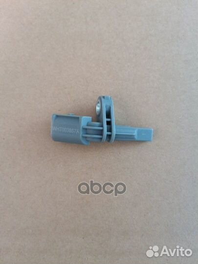 Датчик ABS VW passat 201008 - / VW touareg 200