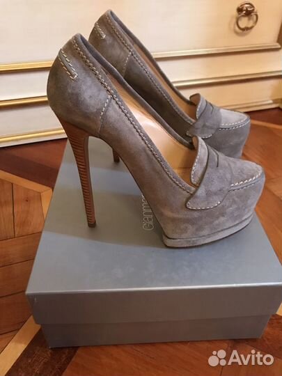 Туфли женские Gianmarco Lorenzi