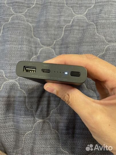 Xiaomi 10W wireless power bank 10000