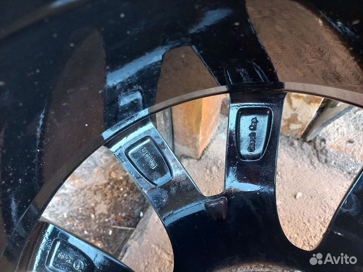 Колёса VAG R18 Диски Фольксваген Гольф GTI Ronal