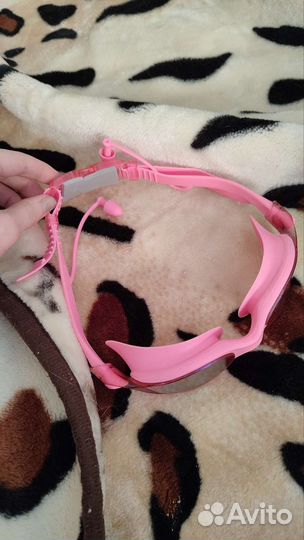 Очки для плавания