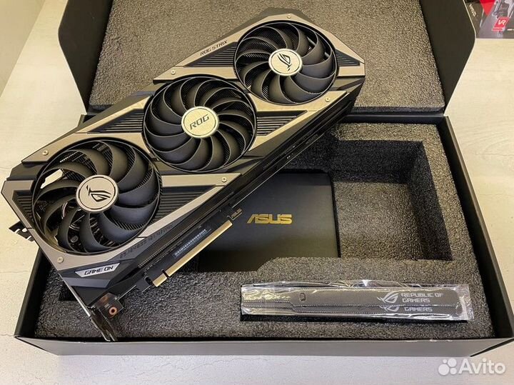 Видеокарта asus GeForce RTX 3090 ROG Strix