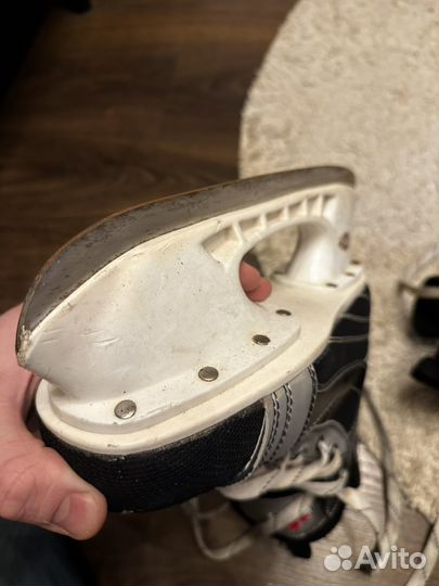 Коньки хоккейные 45