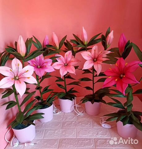 Светильники лилии, подарок