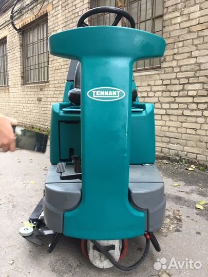 Поломоечная машина Теннант Т7 Tennnat T7