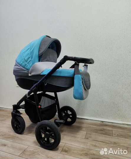 Коляска 3/1 Adamex Neonex