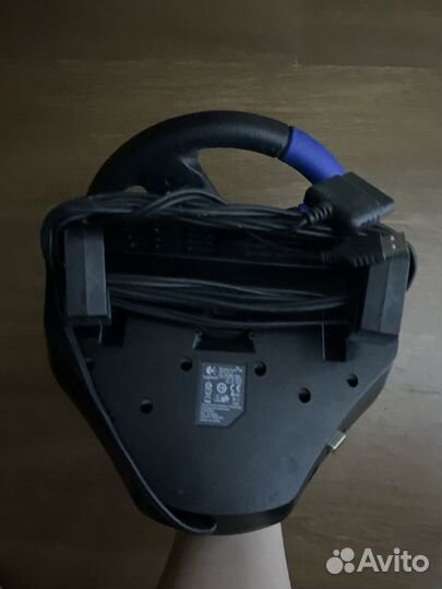 Игровой руль logitech
