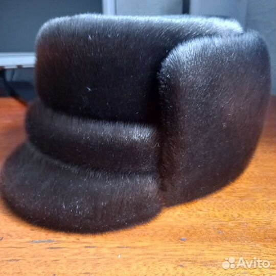 Мужская шапка