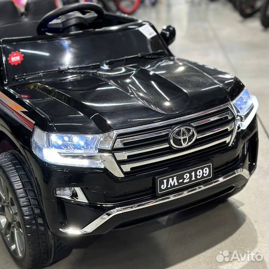 Электромобиль детский