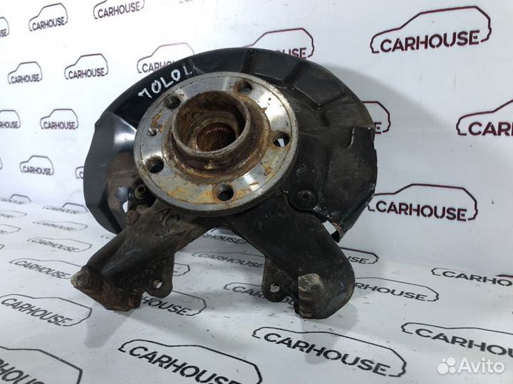 Кулак поворотный передний левый Volkswagen Polo 5