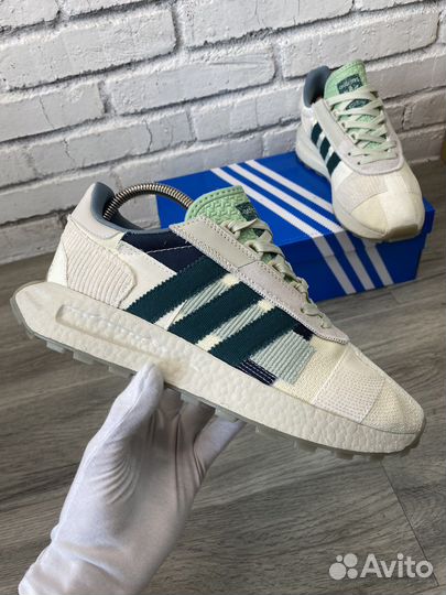 Кроссовки Adidas Retropy E5