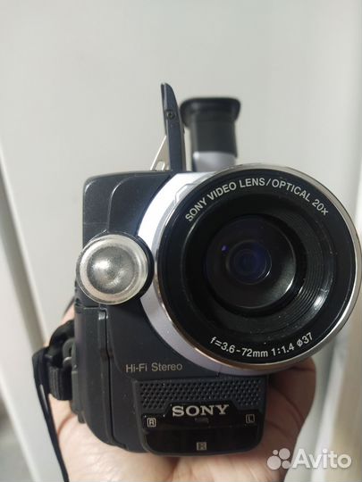 Видеокамера sony кассетная
