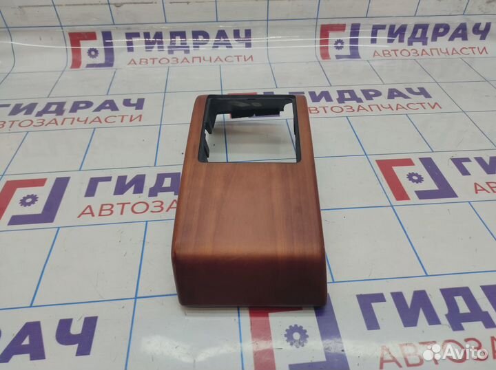 Накладка торпедо правая Land Rover Range Rover (L3