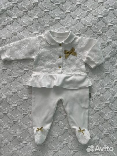 Комбинезон для новорождённого новый 62р