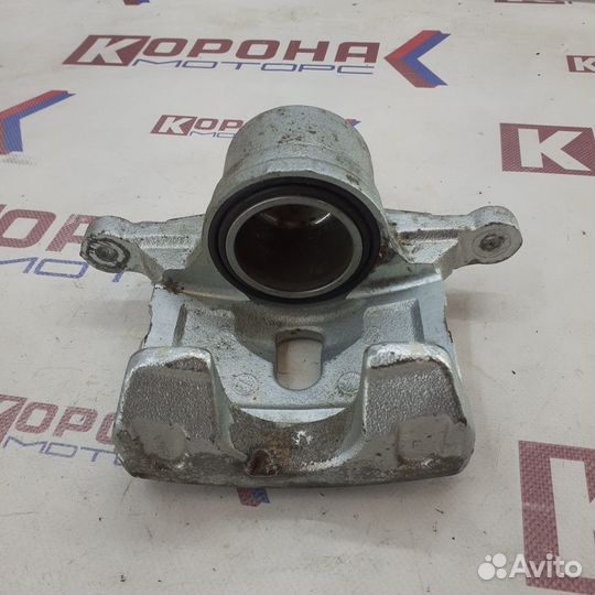 Суппорт передний левый KIA ceed 16