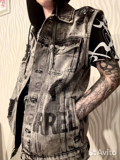 Джинсовая жилетка мужская zara