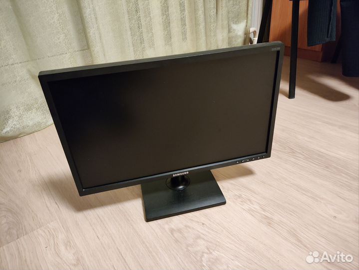 Монитор Samsung s22e200ny