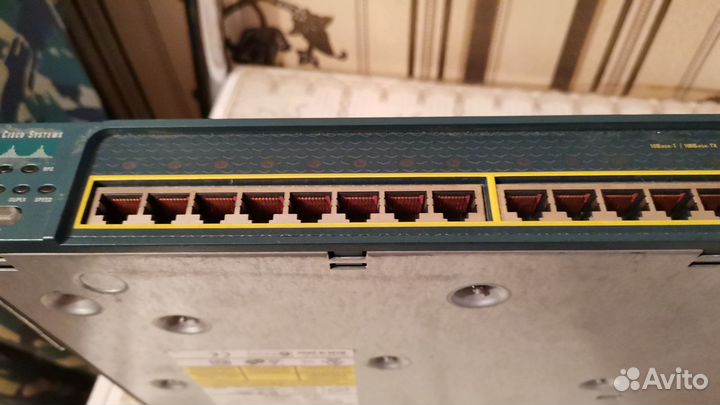 Cisco catalyst sw-c2950t-24