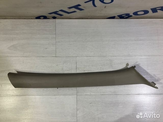 Обивка передней стойки правая renault sandero 1 1