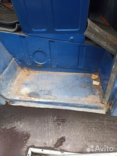 Мерседес MB207D