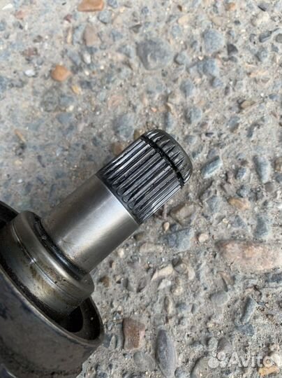 Привод левый передний bmw x5