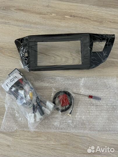 Рамка для магнитолы на Toyota Corolla 2014-2016