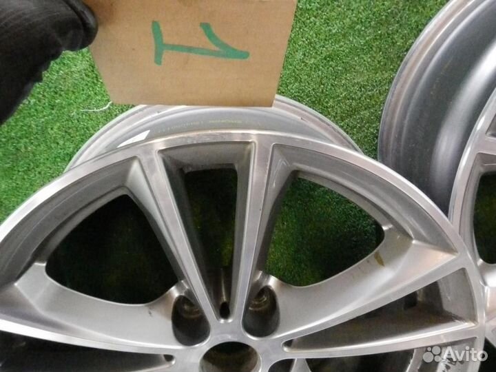 Б/У Б/У Диск Комплект R17 BMW 5er G30 (17-23) 631