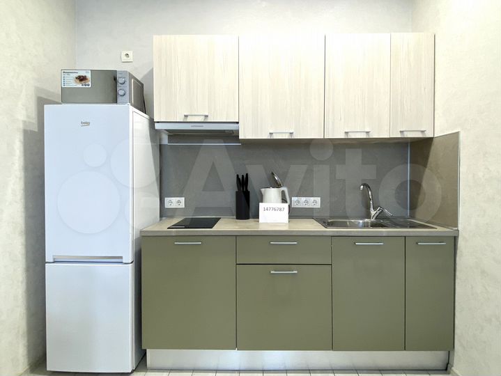 Апартаменты-студия, 35 м², 1/4 эт.