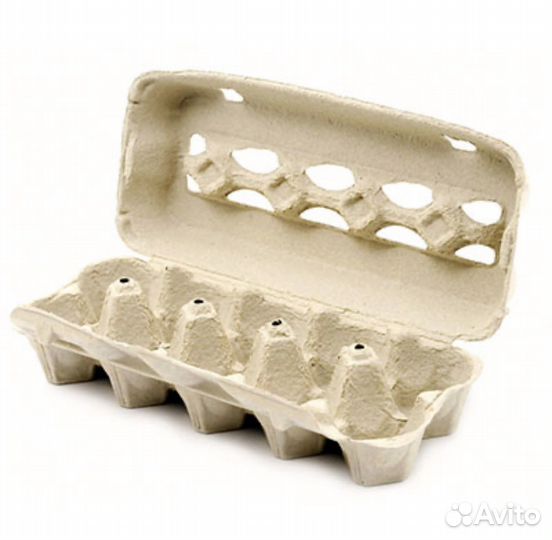 Яичные коробки много