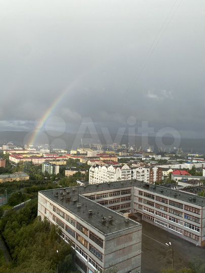 2-к. квартира, 57 м², 5/10 эт.