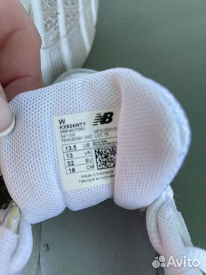 Кроссовки для девочки