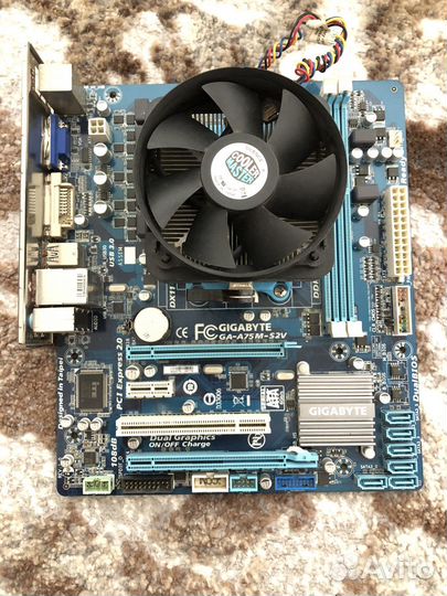 Материнская плата fm1