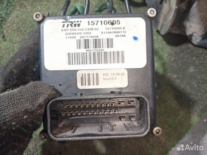 Блок abs Peugeot 407 407 PSA6FY10LT26 1516069 2006