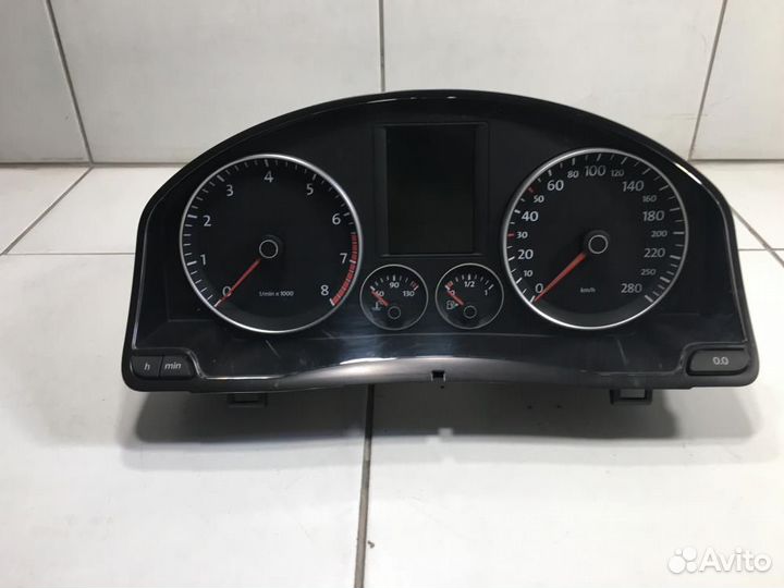 Панель приборов Volkswagen Scirocco 3 MK3 137