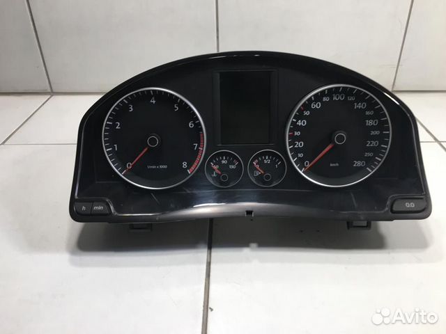 Панель приборов Volkswagen Scirocco 3 MK3 137