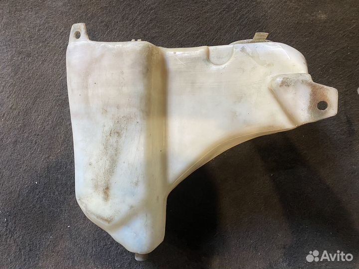 Бачок стеклоомывателя Mercedes sprinter 901-905